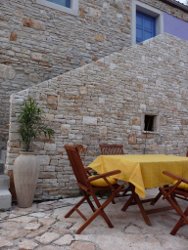 Esterno_scala_Villa_Lavanda_250